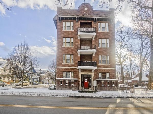 228 Belmont, Unit 2R, Springfield, MA 01108