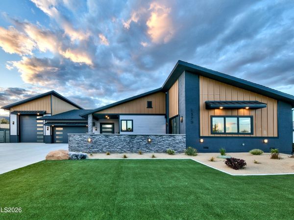 5375 Mountain Creek Road, Reno, NV 89511