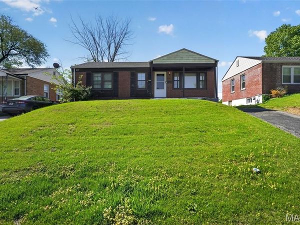 238 Emerling Drive , St Louis, MO 63121