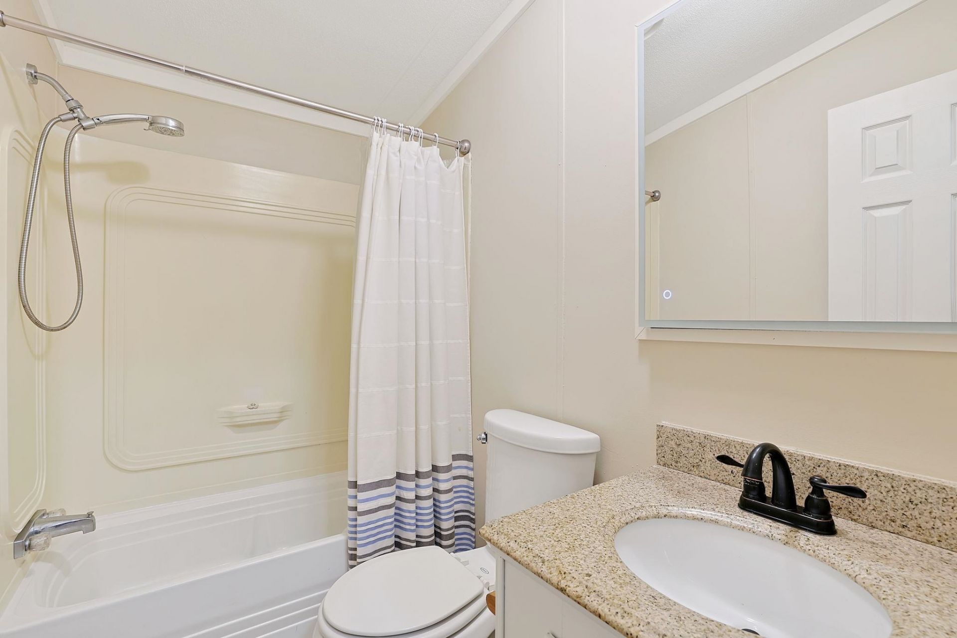 1032 Palm Dr. Photo 21