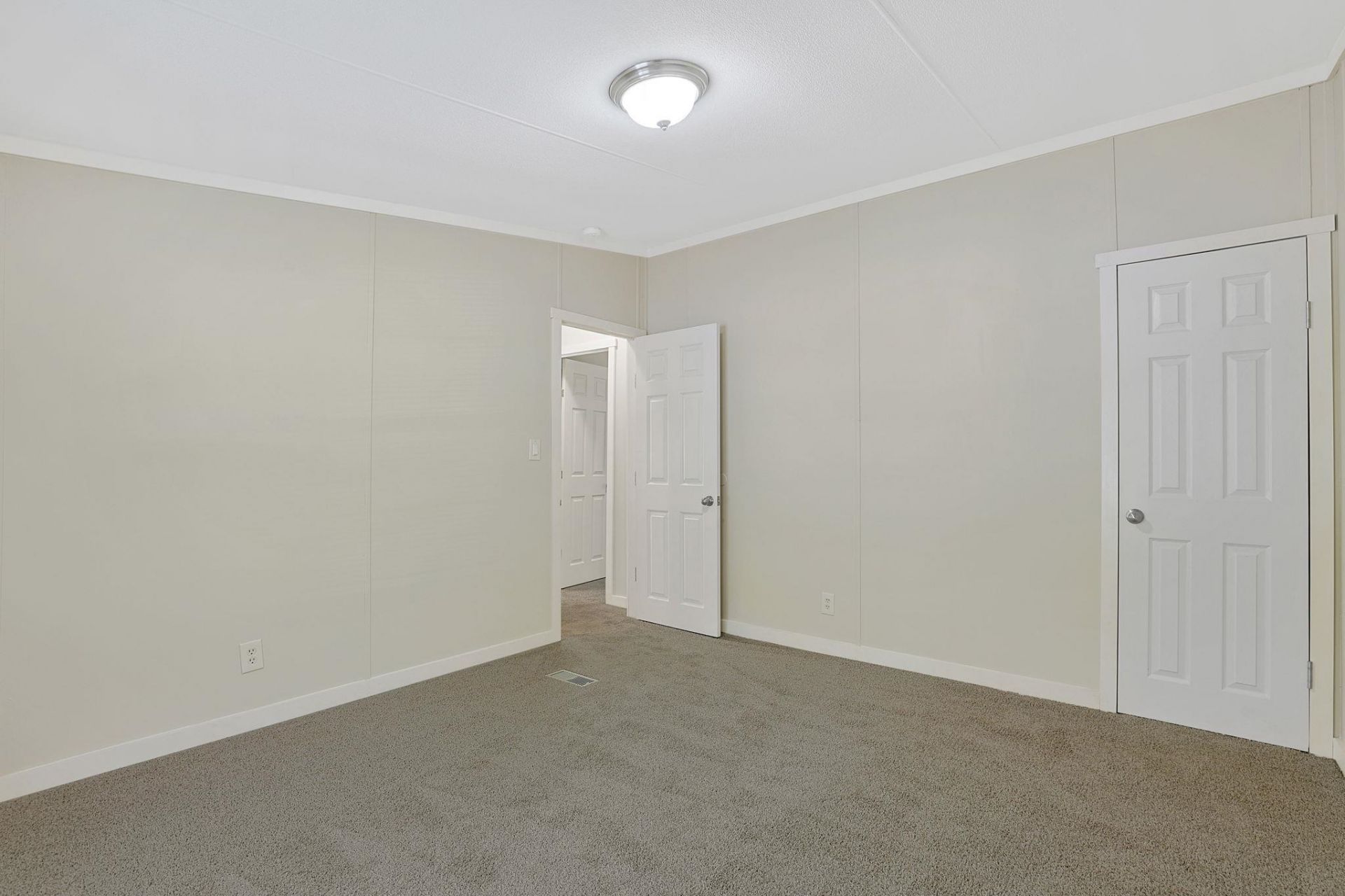 1032 Palm Dr. Photo 24