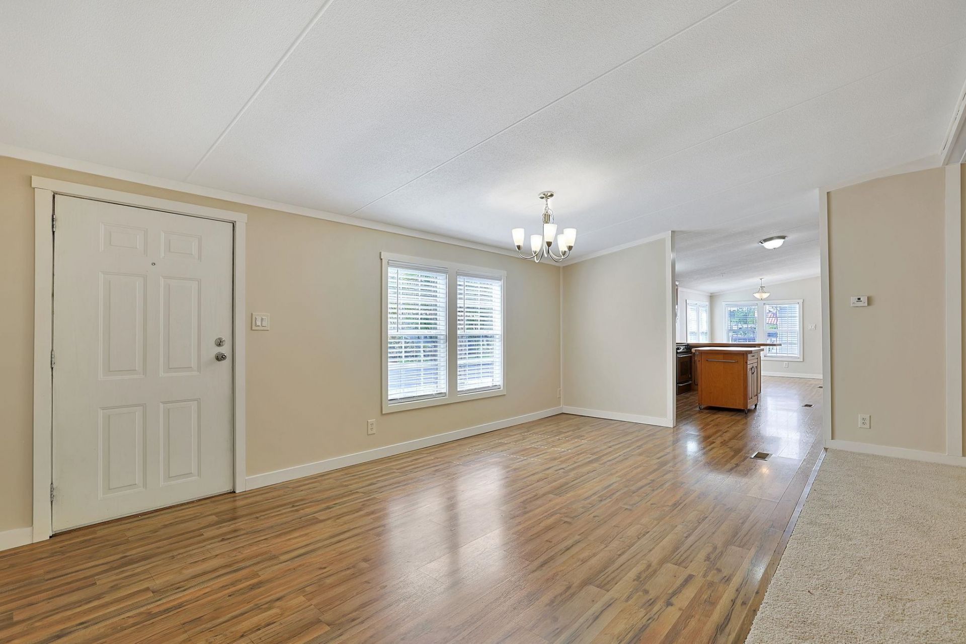 1032 Palm Dr. Photo 5