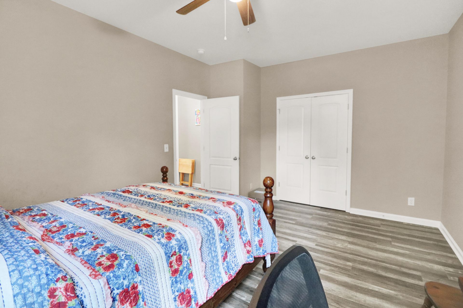 126 Mateo Court Photo 24
