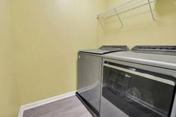 126 Mateo Court photo 4