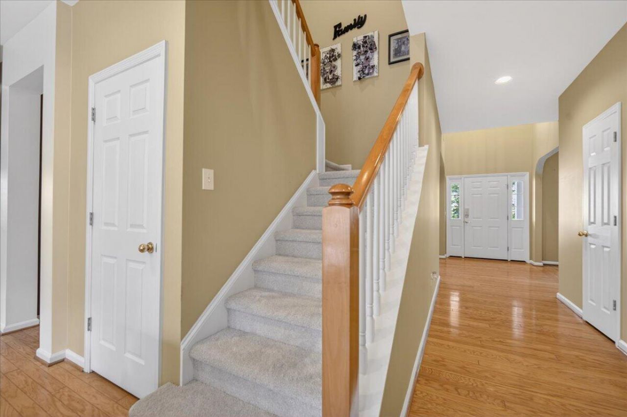 533 Pointe Of Oaks Road Photo 29