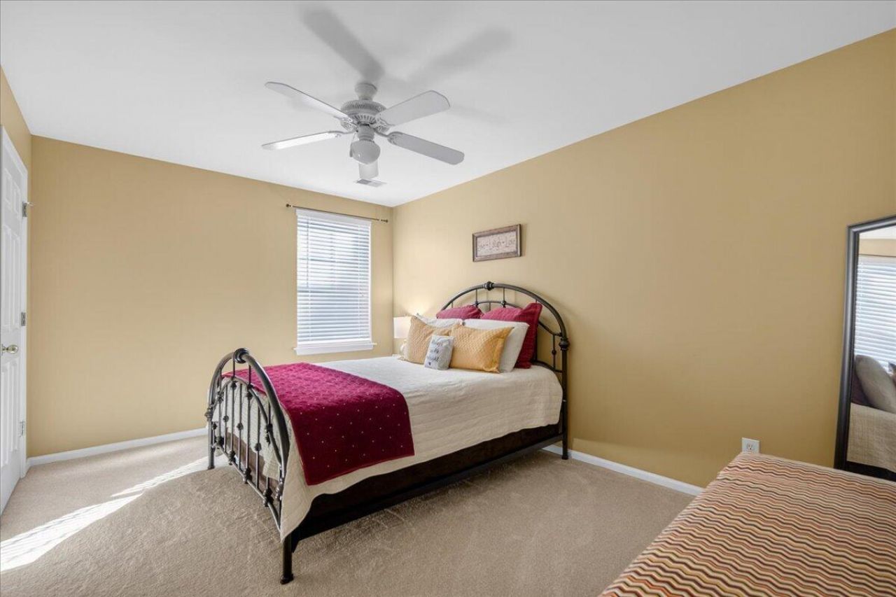 533 Pointe Of Oaks Road Photo 35