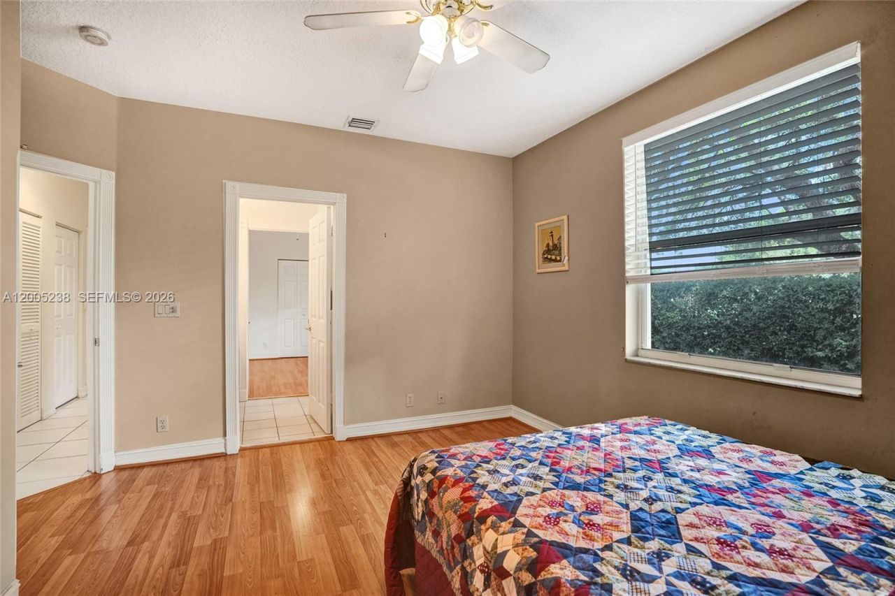 4921 NW 112th Dr , Coral Springs, FL 33076 Photo