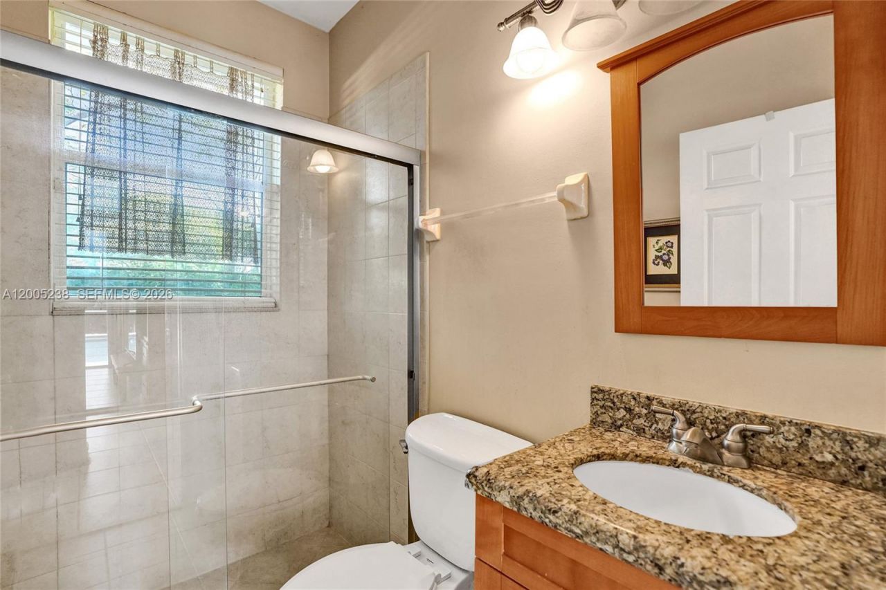 4921 NW 112th Dr , Coral Springs, FL 33076 Photo