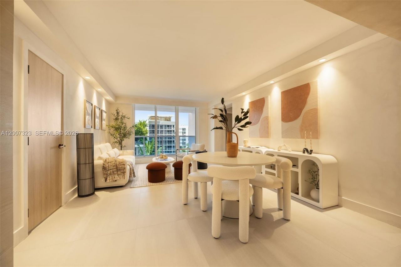 2301 Collins Ave, Unit 526, Miami Beach, FL 33139 Photo