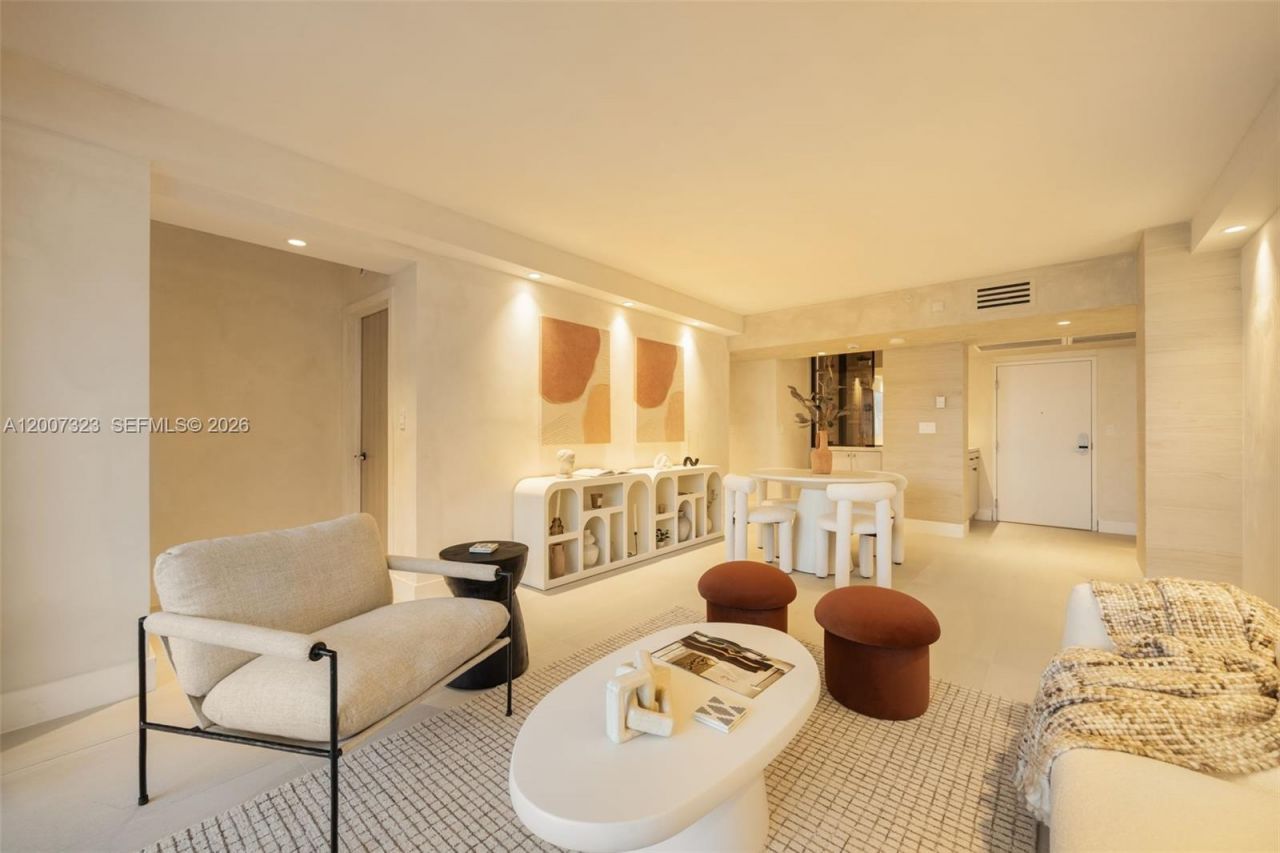2301 Collins Ave, Unit 526, Miami Beach, FL 33139 Photo