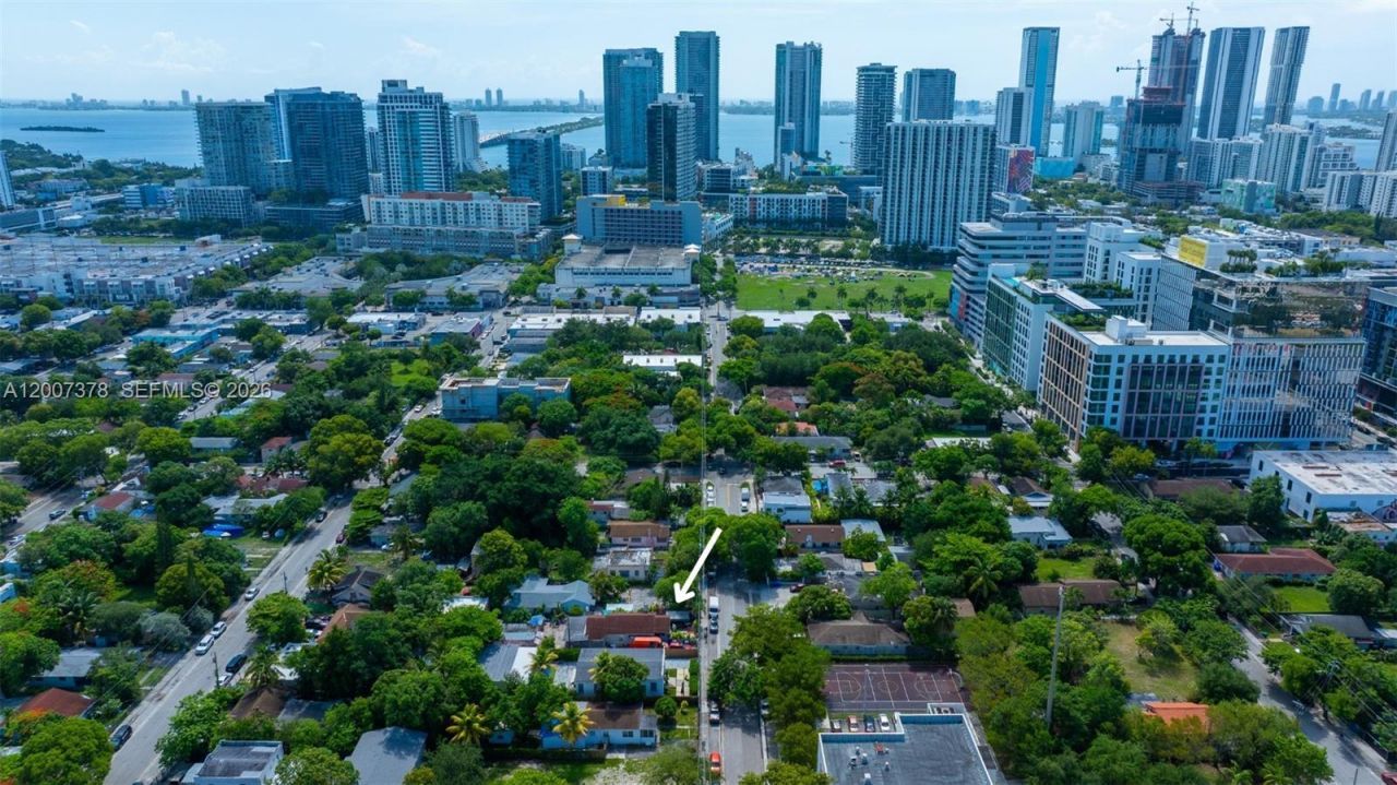 145 NW 31st St , Miami, FL 33127 Photo