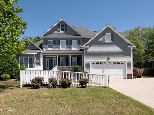 2215 Black Horse Lane, Winterville, NC 28590