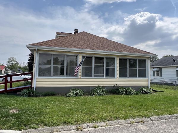 2302 Roosevelt Avenue, New Castle, IN 47362