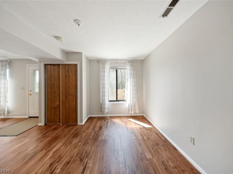 723 Tollis Parkway, Broadview Heights, OH 44147 Photo 13