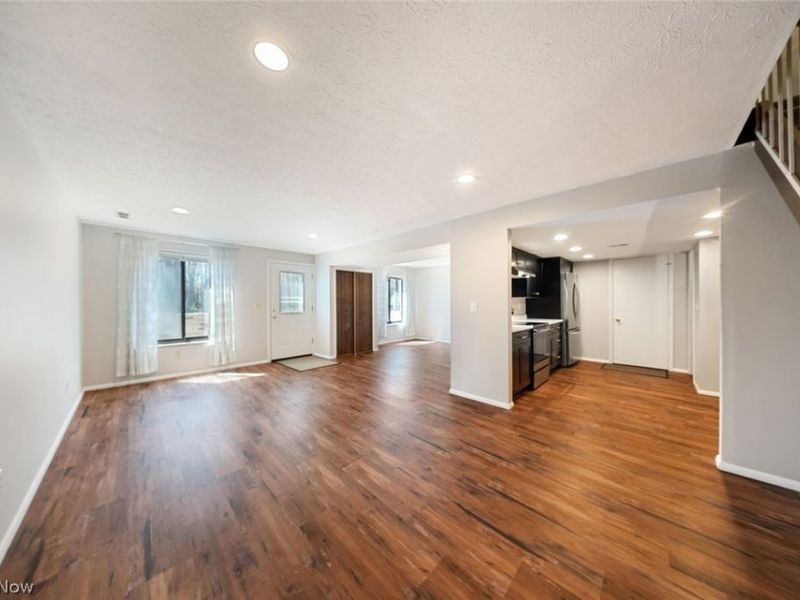 723 Tollis Parkway, Broadview Heights, OH 44147 Photo 7