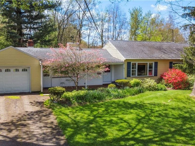 455 Montrose Avenue NW, Massillon, OH 44646 Photo 1