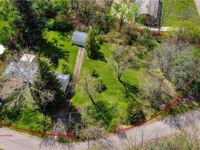 455 Montrose Avenue NW, Massillon, OH 44646 Photo 2