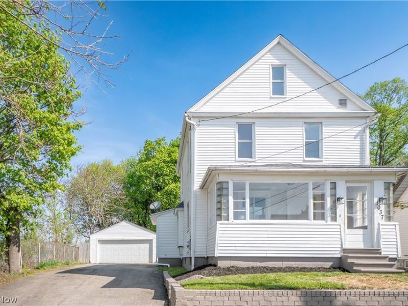 1037 Harpster Avenue, Akron, OH 44314 Photo 2