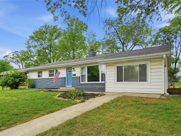 2902 W 7th Street, Lawrence, KS 66049