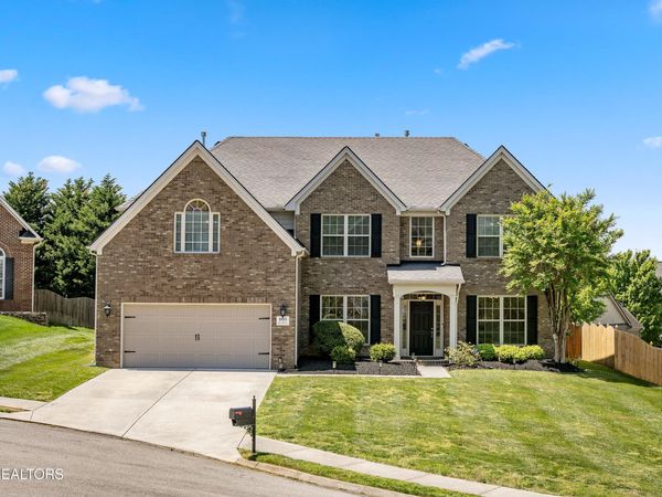 1815 Blue Crane Lane, Knoxville, TN 37922