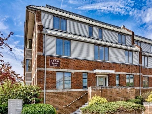 9-17 Baldwin St, Unit 15C, Newton, MA 02458