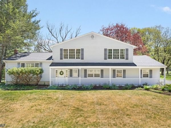 10 Babbitt Rd, Mendham, NJ 07945