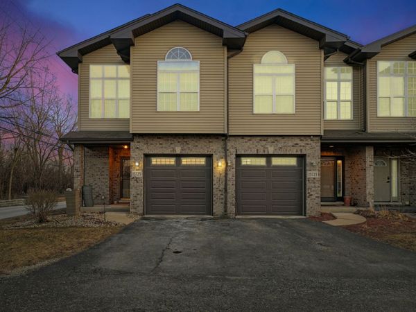 15725 S KEDZIE Avenue , Unit 9, Markham, IL 60428