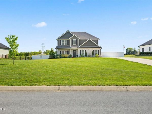 433 Boulder Court, Johnson City, TN 37615