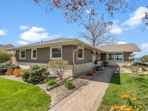 3060 Shadyside Drive, Stoughton, WI 53589