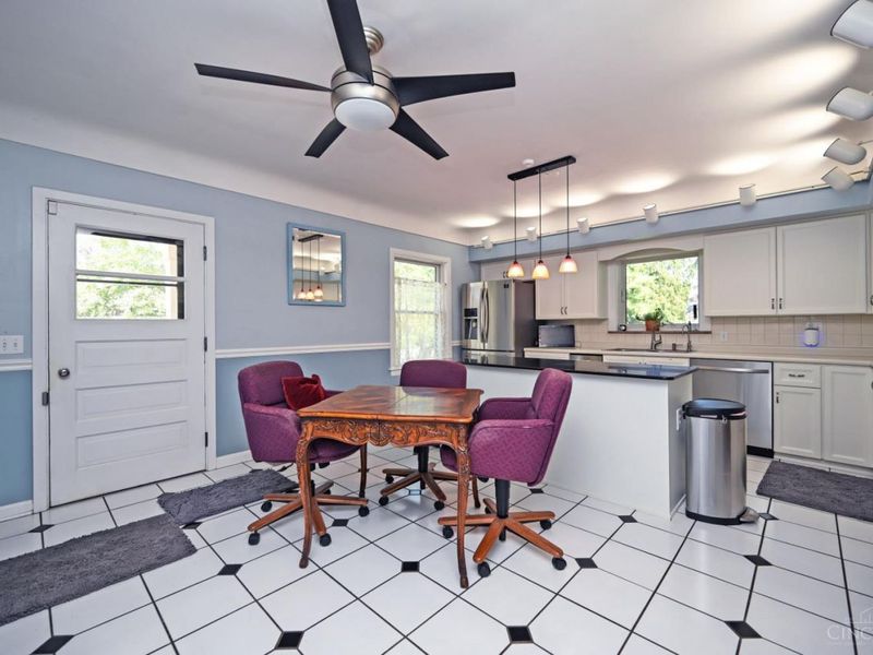 2516 Fairhill Drive, Cincinnati, OH 45239 Photo 18