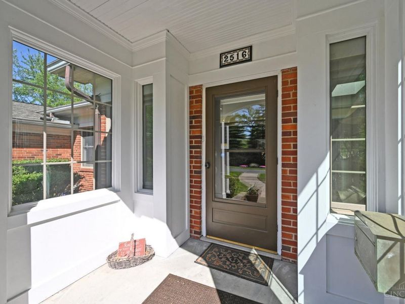 2516 Fairhill Drive, Cincinnati, OH 45239 Photo 5