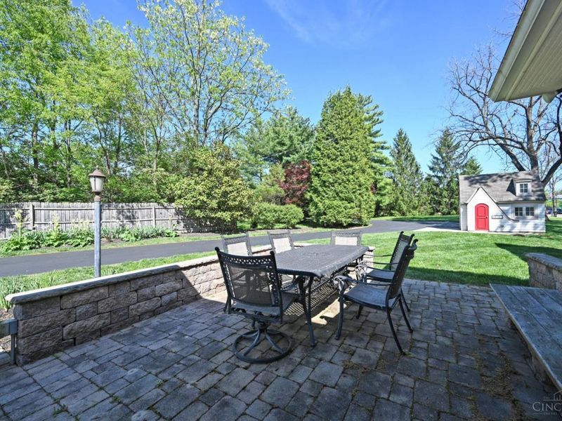 2516 Fairhill Drive, Cincinnati, OH 45239 Photo 58