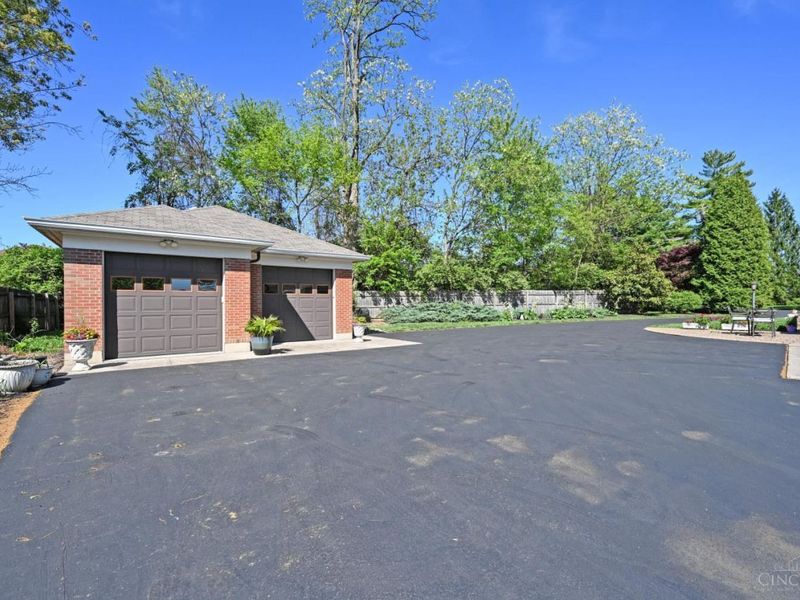 2516 Fairhill Drive, Cincinnati, OH 45239 Photo 78