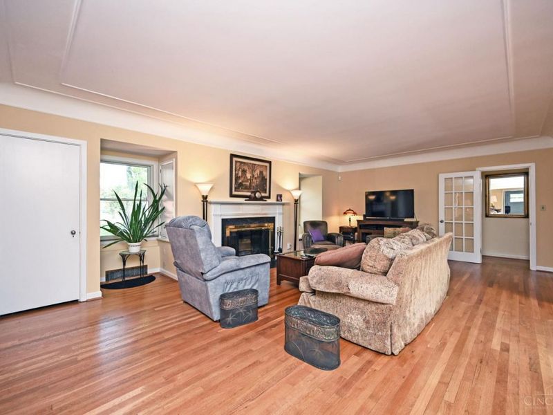 2516 Fairhill Drive, Cincinnati, OH 45239 Photo 9