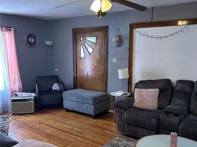 676 Kipling Street, Akron, OH 44306 Photo 3