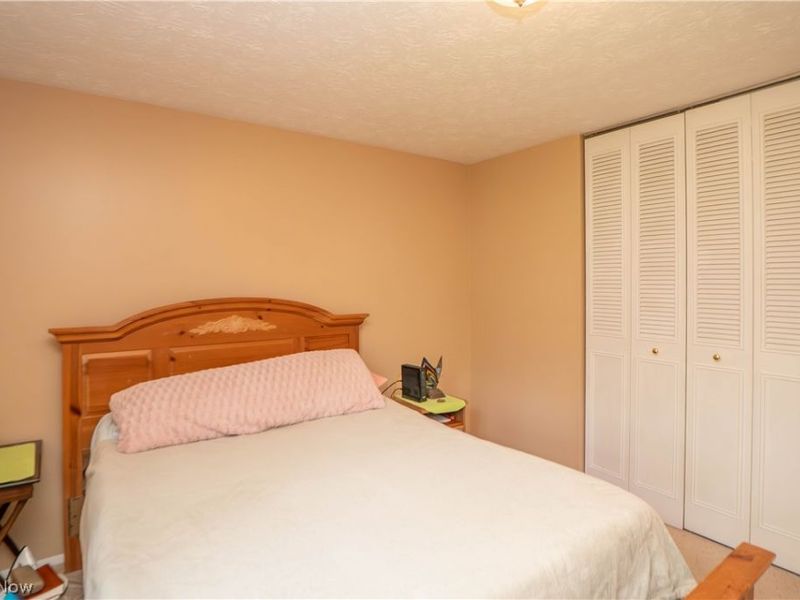 1744 Oak Trail Street NE, Massillon, OH 44646 Photo 15