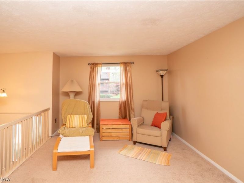 1744 Oak Trail Street NE, Massillon, OH 44646 Photo 5