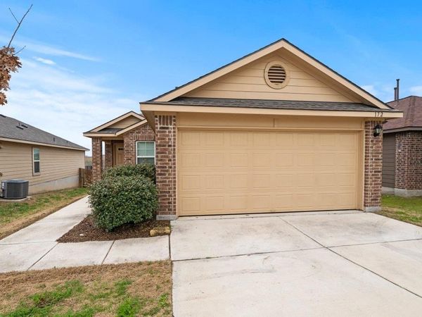 172 Lake GLN , San Marcos, TX 78666