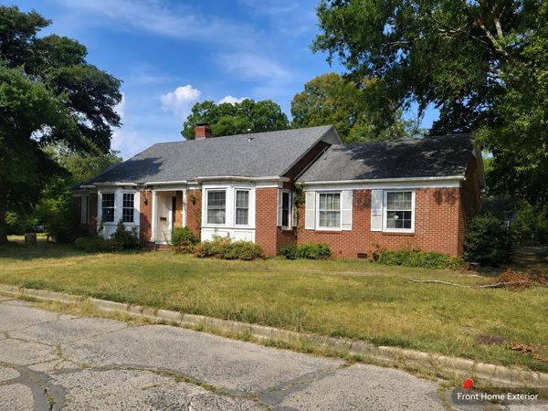 1707 S Oak Street, Pine Bluff, AR 71601