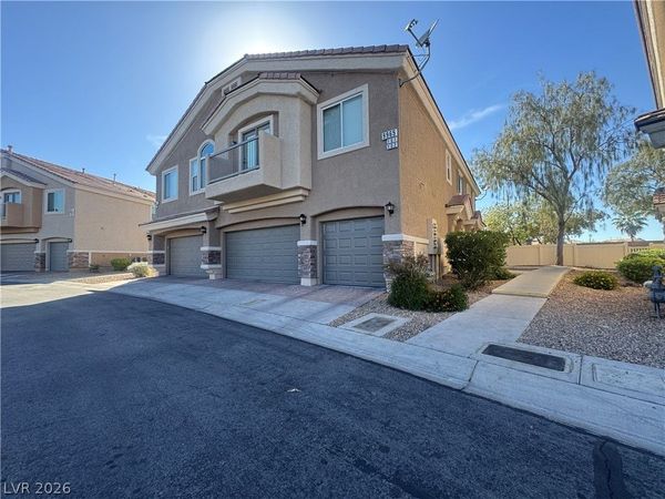 9965 Government Point Way , Unit 102, Las Vegas, NV 89183