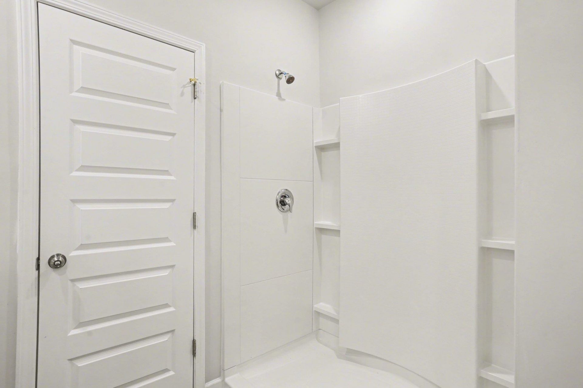 8196 Forest Edge Dr. Photo 33