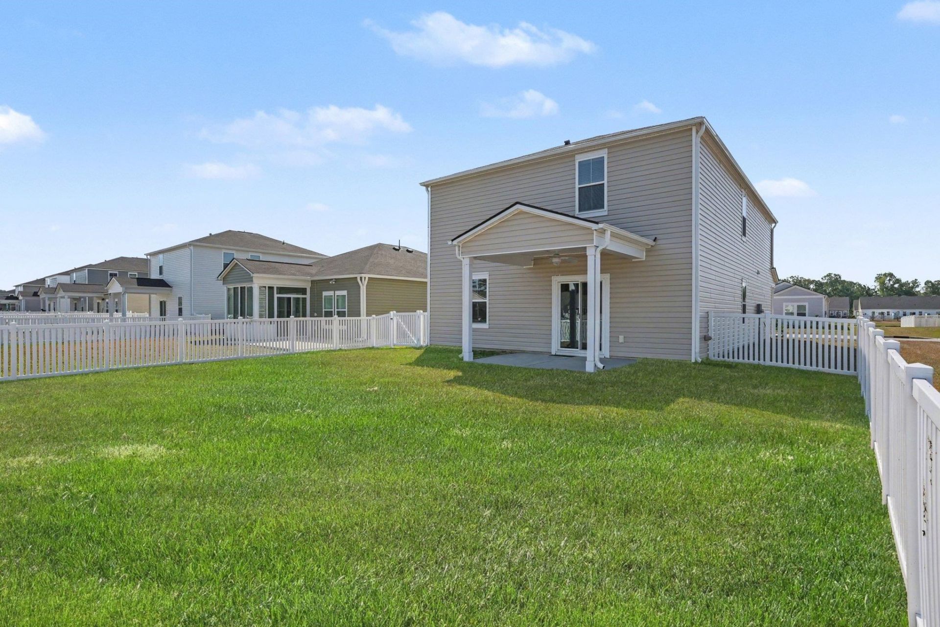 8196 Forest Edge Dr. Photo 48