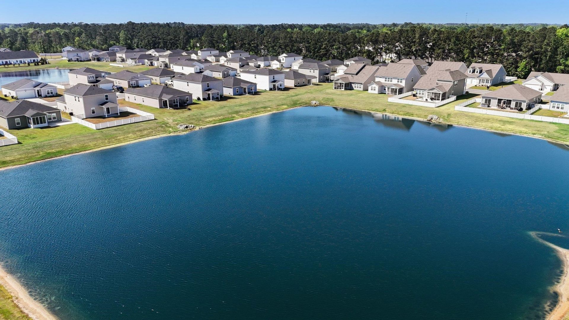 8196 Forest Edge Dr. Photo 50