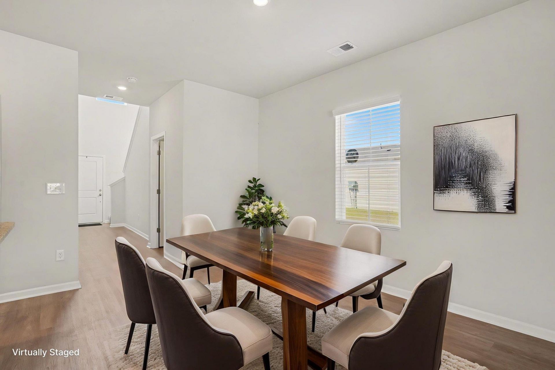 8196 Forest Edge Dr. Photo 6