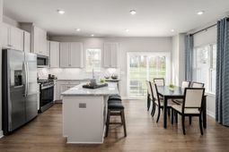 1011 Crescent Cove Lane photo 4