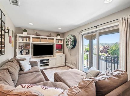 1619 Ballou Cir, Folsom, CA 95630 Photo