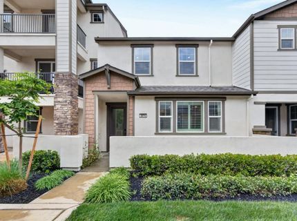 3074 Meadow Run Walk, Sacramento, CA 95833 Photo