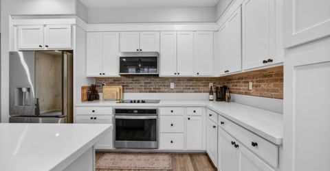 3074 Meadow Run Walk, Sacramento, CA 95833 Photo