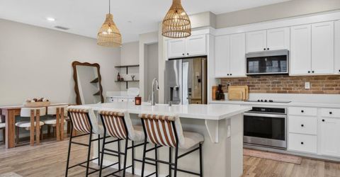 3074 Meadow Run Walk, Sacramento, CA 95833 Photo