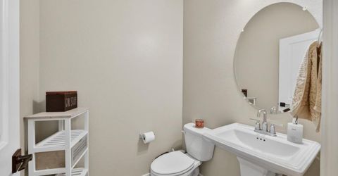 3074 Meadow Run Walk, Sacramento, CA 95833 Photo